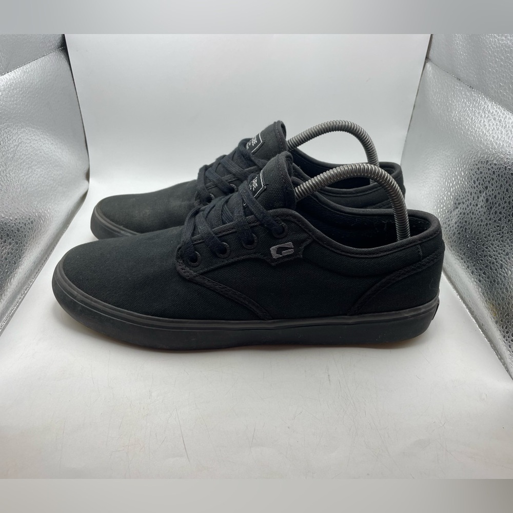 Globe Motley X Beavis and Butthead Men's Black Canvas Sneakers size 9 RARE!